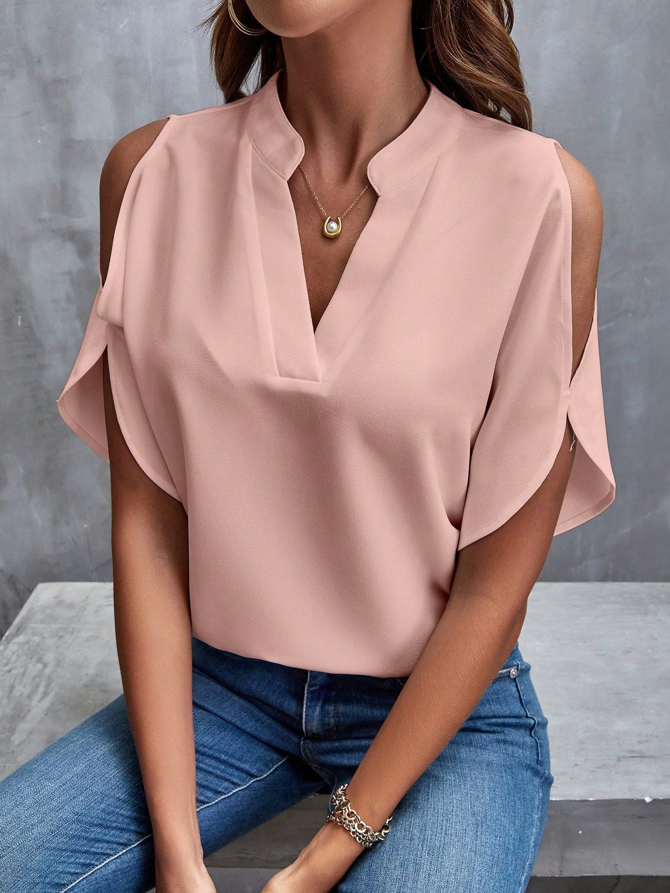 Blusa Classy Detalhe no Ombro