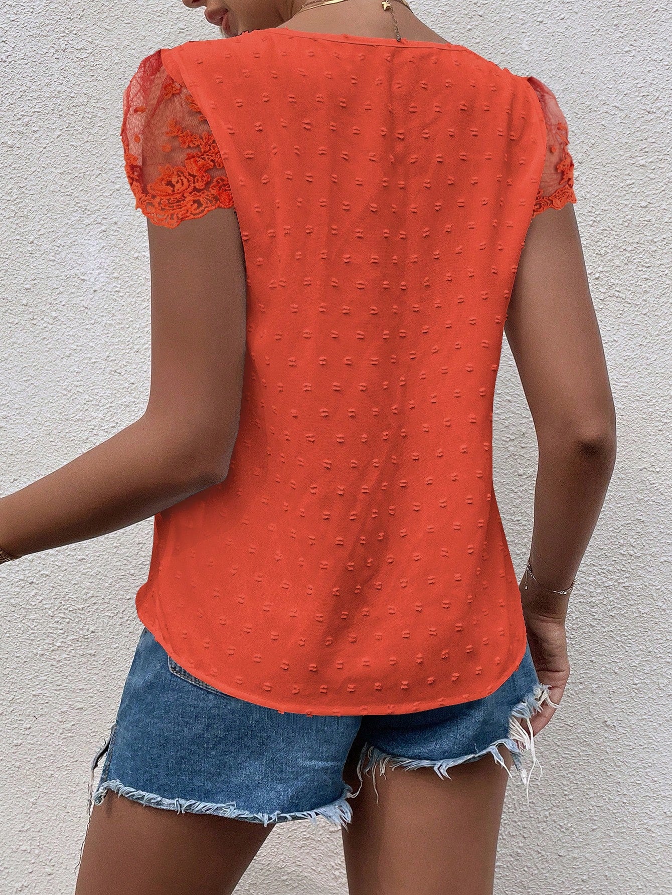 Blusa Ponto suíço Detalhe de renda guipir