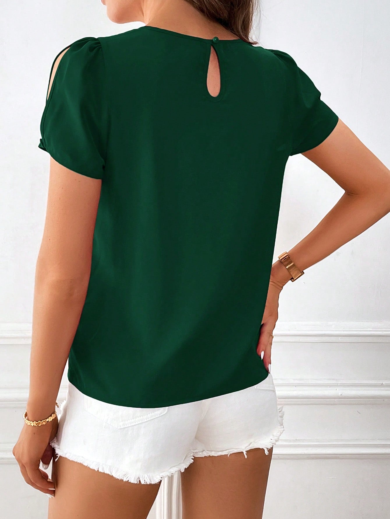 Blusa Detalhe no Busto